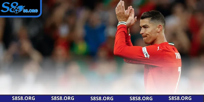 Cristiano Ronaldo - Cùng S8 Tìm Hiểu Siêu Sao Hàng Đầu - Tiwin
