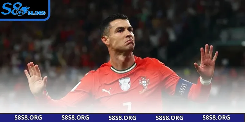 Cristiano Ronaldo - Cùng S8 Tìm Hiểu Siêu Sao Hàng Đầu - Tiwin